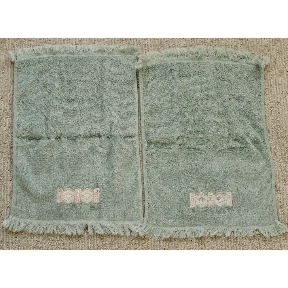 Fieldcrest Mills Towel Set of 8 Teal Blue Embroidered Bath Hand Fingertip USA